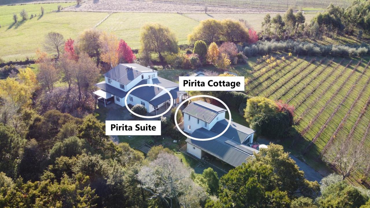 Pirita Vineyard Cottage. Upper Moutere Exteriér fotografie
